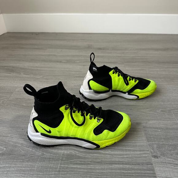NikeLab Zoom Talaria Flyknit Mid in \'OG Neon\' Yellow-Green & Black